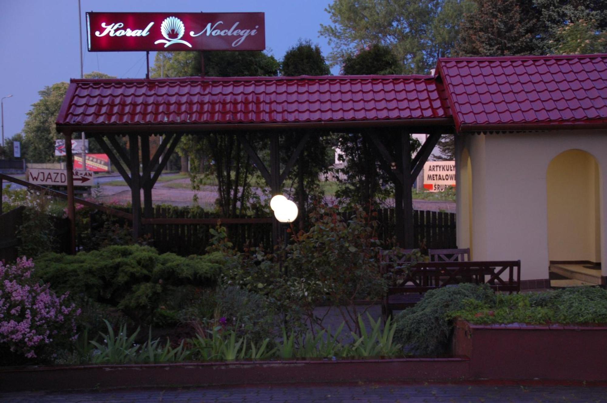 Bed and Breakfast Koral Koszalin Exterior foto